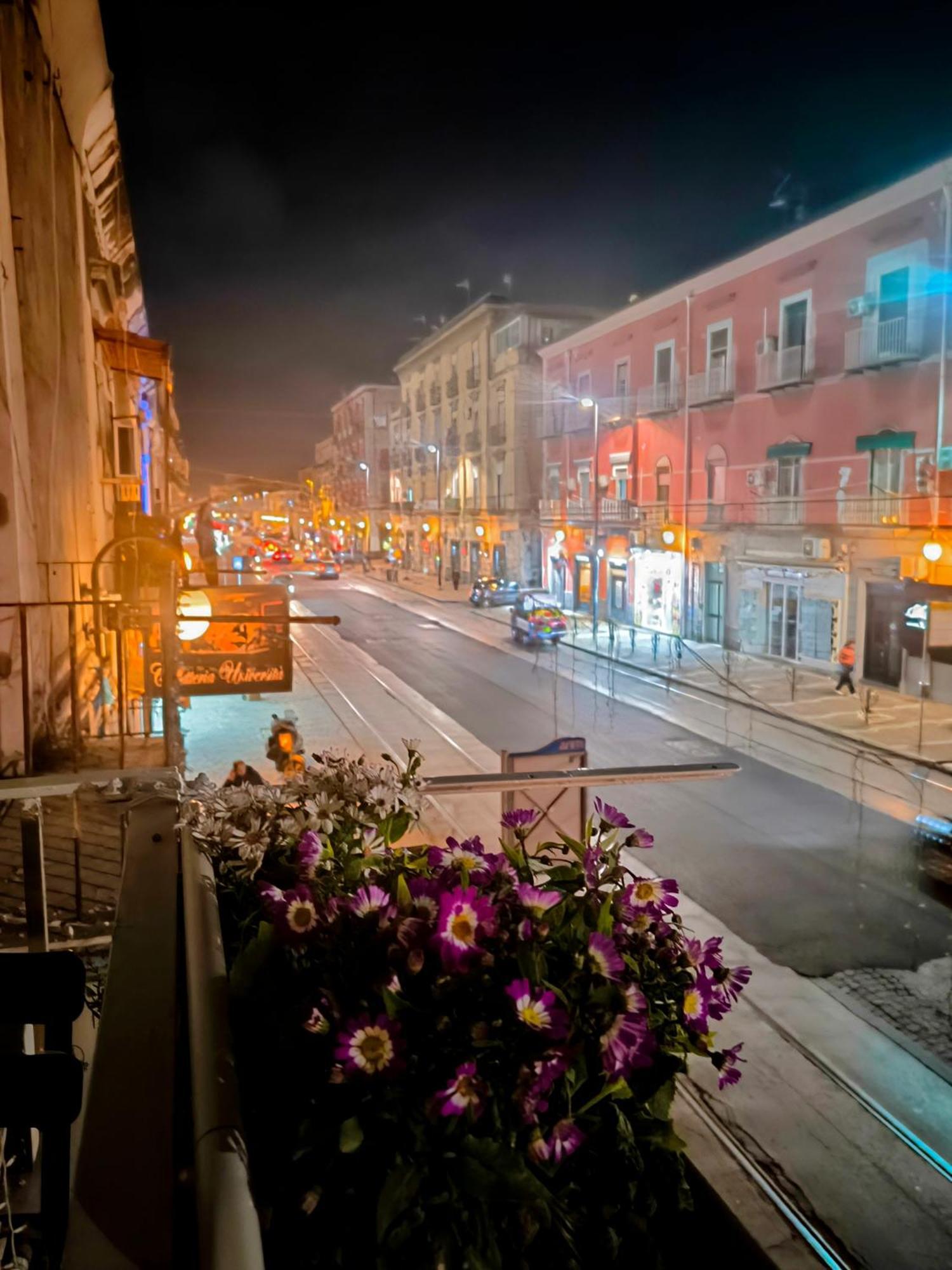 Casamira B&B Napoli Centrale Экстерьер фото
