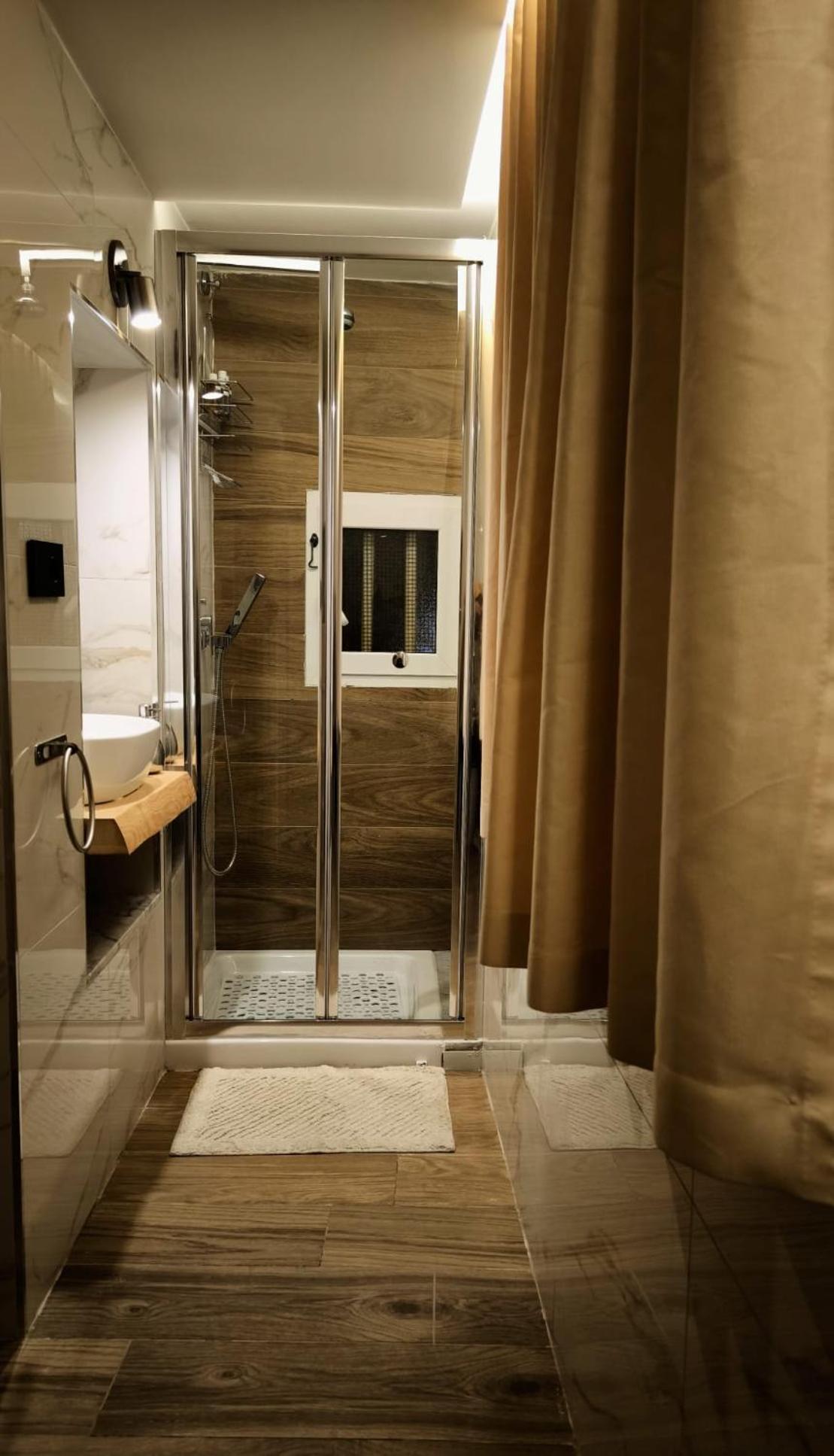 Casamira B&B Napoli Centrale Экстерьер фото